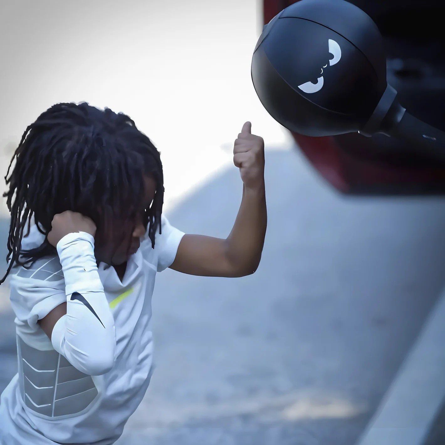 STRESSOFF® - Le sac de frappe qui aide les familles - STRESSOFF